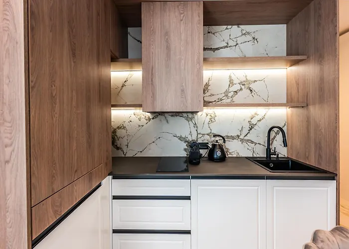 Luxury Near Center Appartement Boekarest