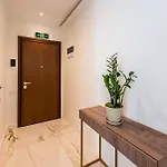 Luxury Near Center * Βουκουρέστι