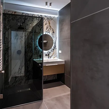 Luxury Near Center Апартаменты Бухарест