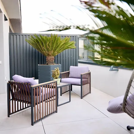 Luxury Near Center Апартаменты Бухарест