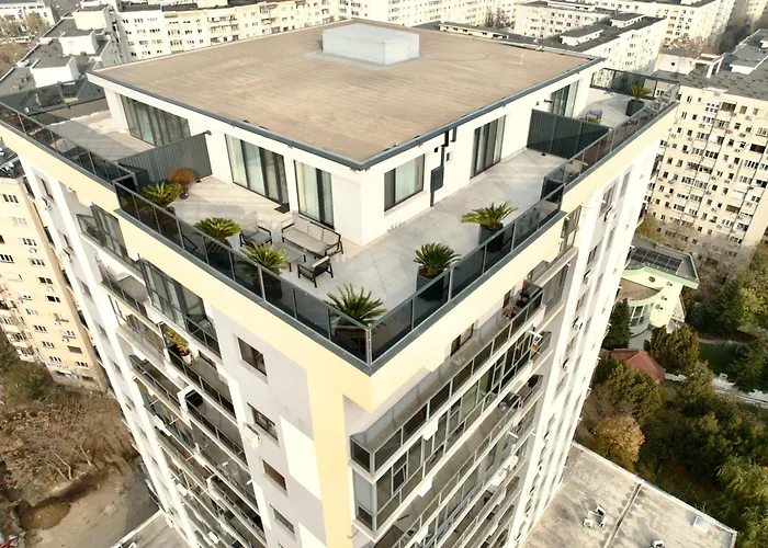 Daire Luxury Near Center *
