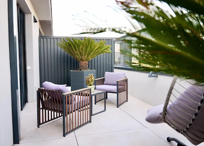 Luxury Near Center アパート ブカレスト