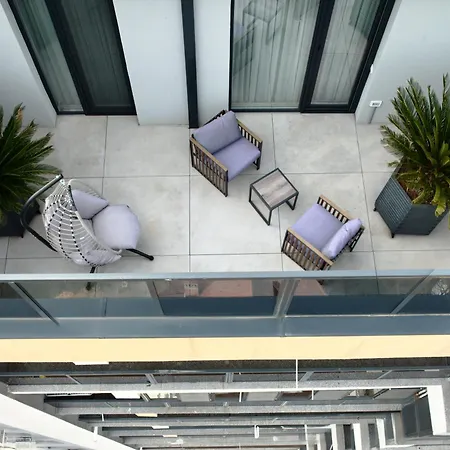 Luxury Near Center