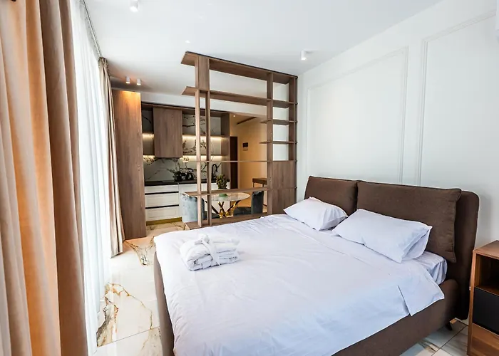 Luxury Near Center בוקרשט